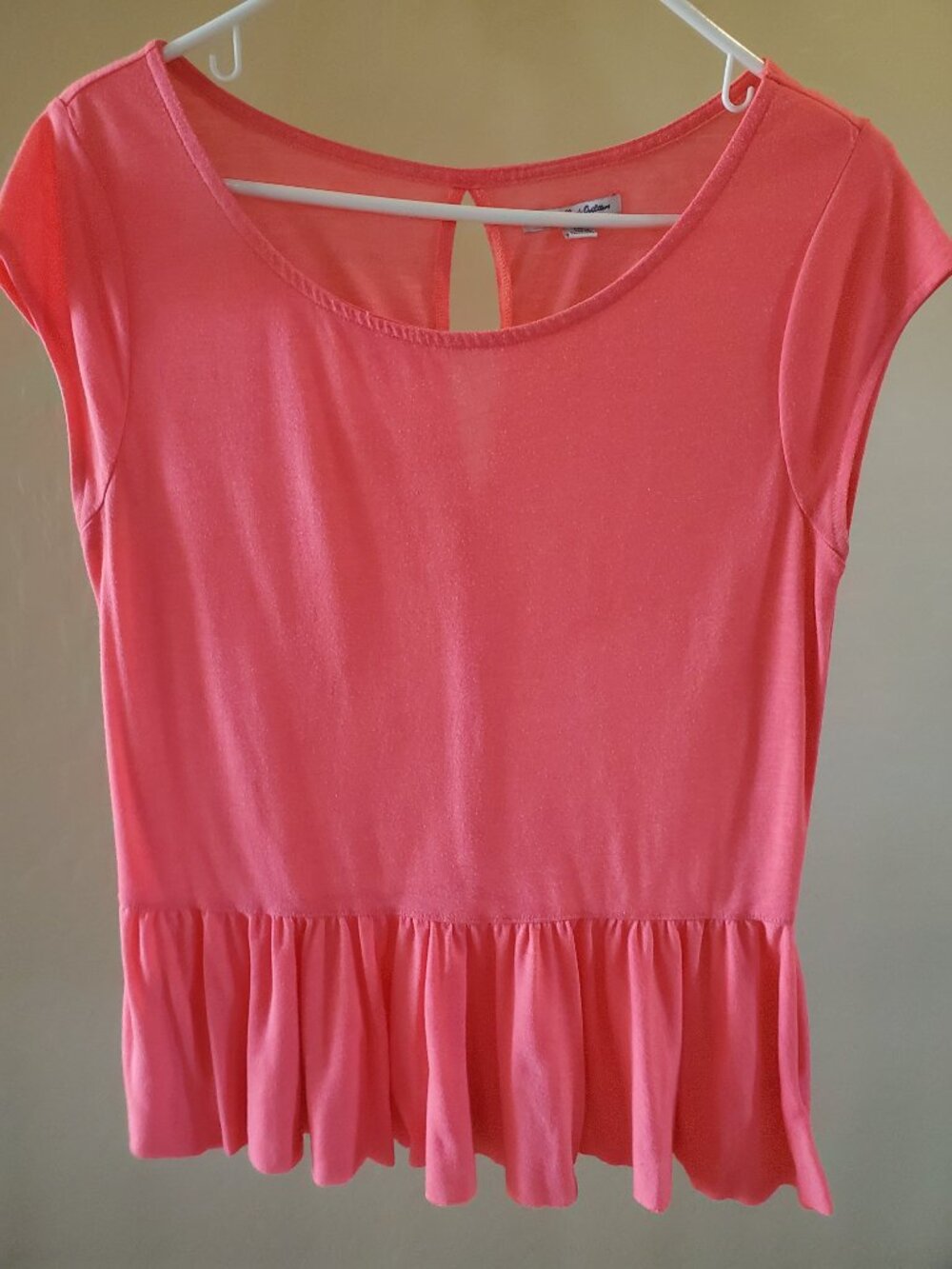 American Eagle Outfitters Pink Short Sleeve Ruffle Bottom Keyhole Back Shirt